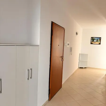 Holiday 5 Durres